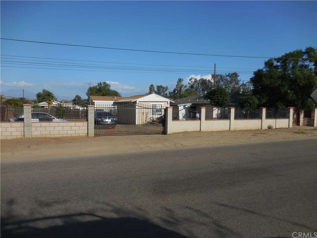 24980 Spring Street Perris, CA 92570 - Photo 1 of 1 Gallery Image 1