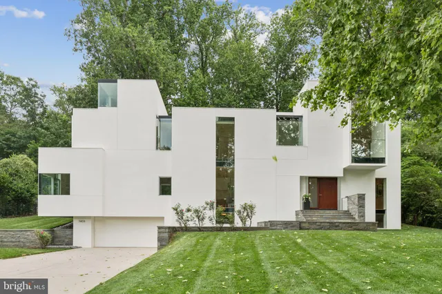 $3,500,000 | 7405 Helmsdale Road, Bethesda, MD 20817