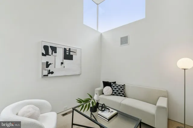 $3,500,000 | 7405 Helmsdale Road, Bethesda, MD 20817