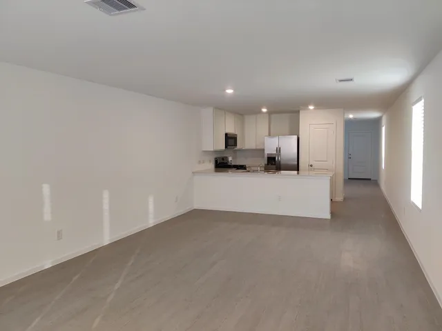 $2,100 | 5003 Esperanza Ter Drive, Richmond, TX 77469