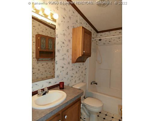 691 Joyce Road Scott Depot, WV 25560 - Photo 14 of 16 Main Level Bathroom.