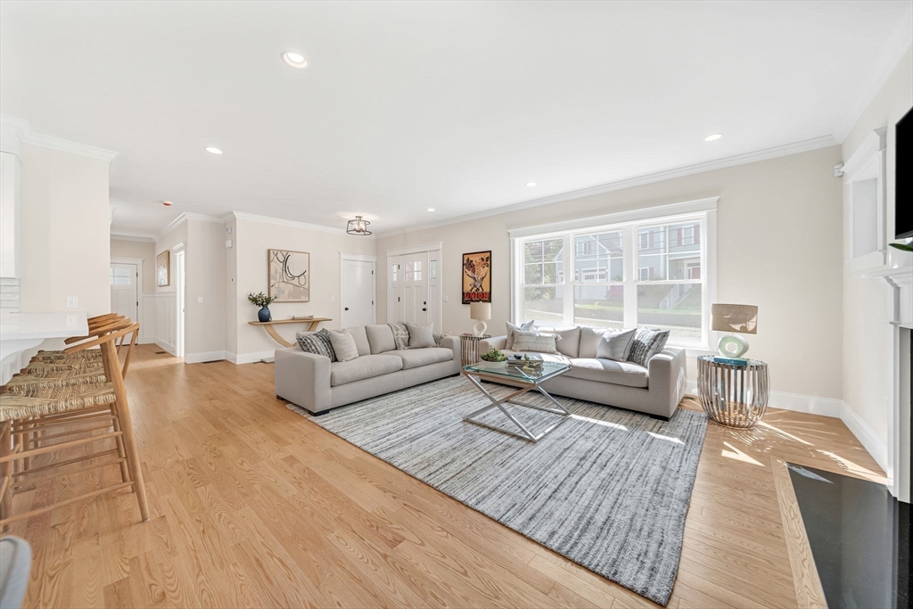 277 Brookline Street Needham, MA 02492 - Photo 12 of 32