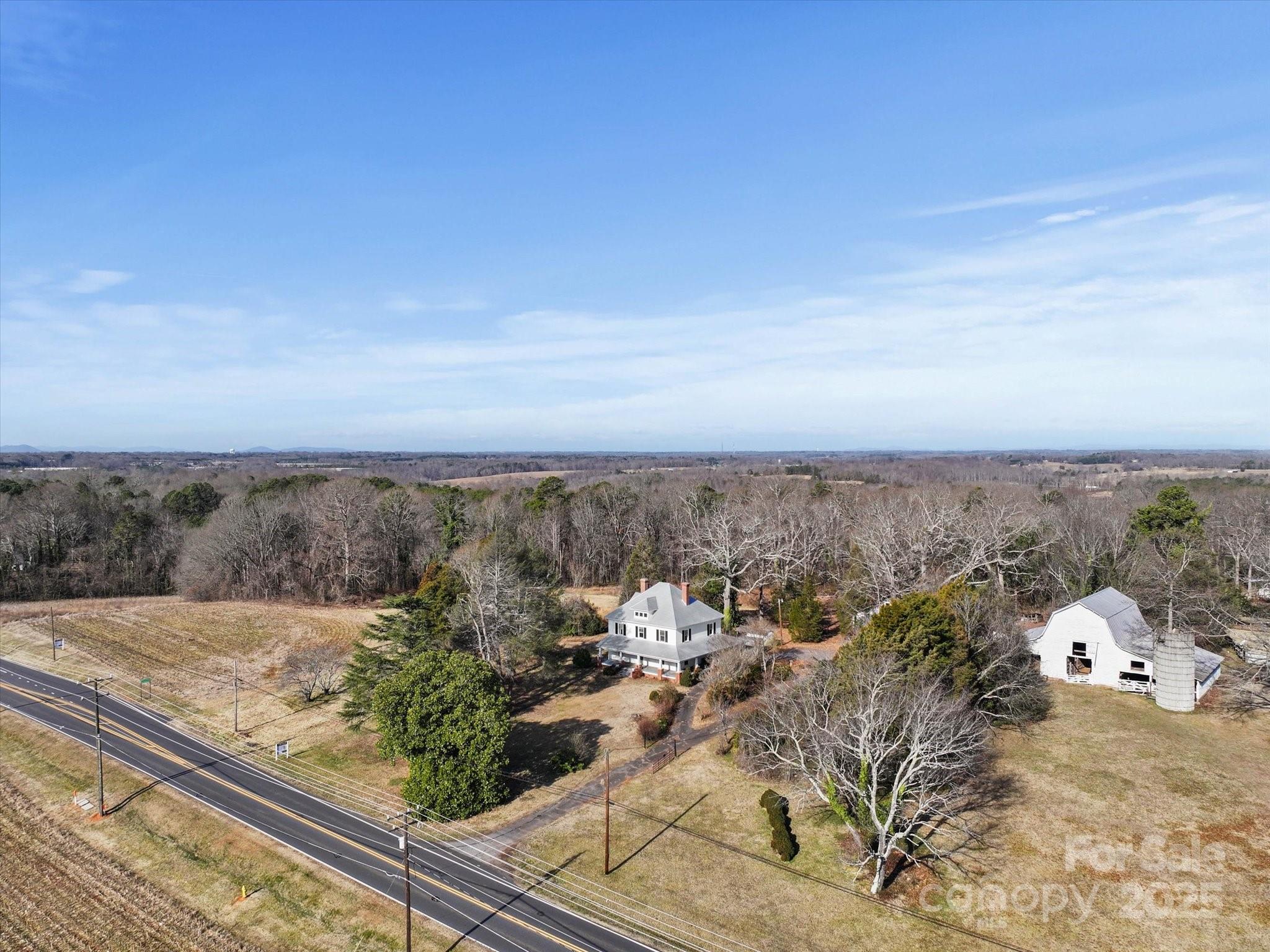 2948 West Main Street Conover, NC 28613 - Photo 2 of 45