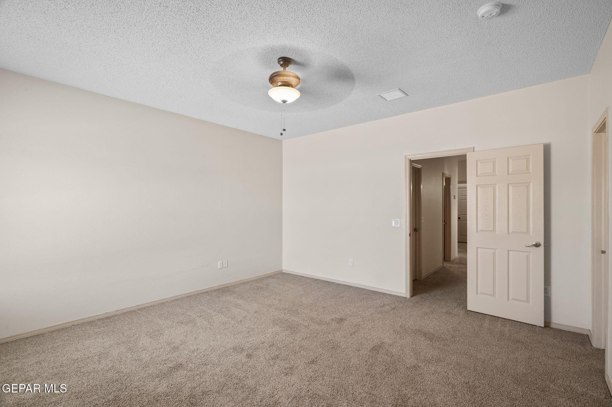 5953 Redstone Rim Drive El Paso, TX 79934 - Photo 29 of 54 5953 Redstone Rim Dr-28