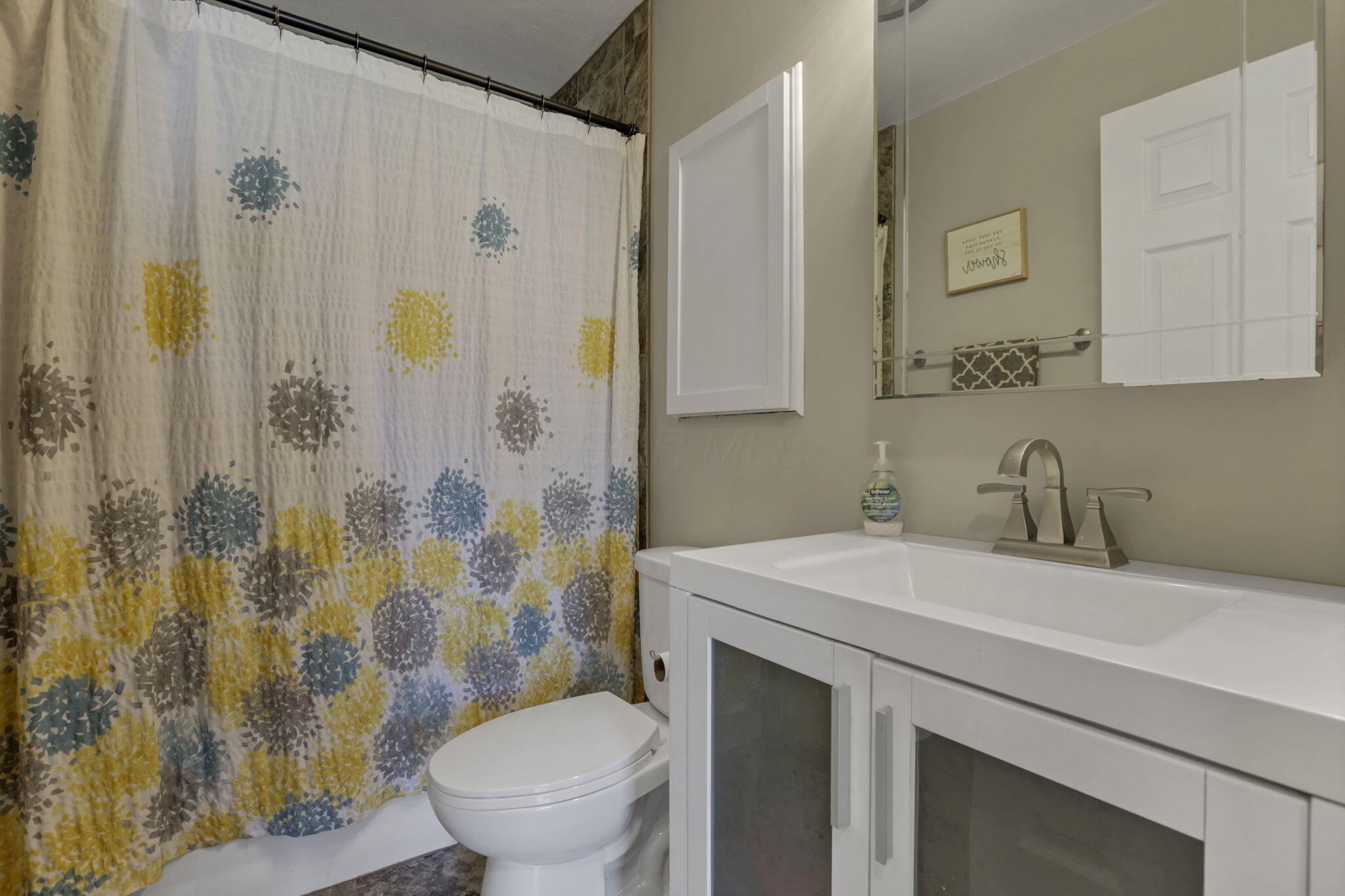 356 Ridgemere Way Lancaster, OH 43130 - Photo 24 of 41 24-web-or-mls-IMG_4440