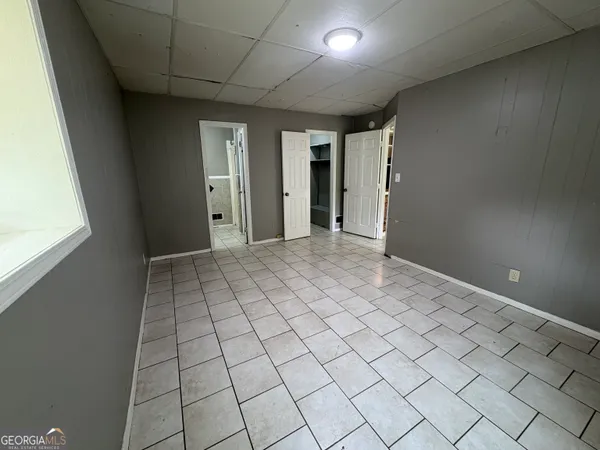 $1,000 | 207 Reynolds Street Northeast, Unit 4D, Rome, GA 30161