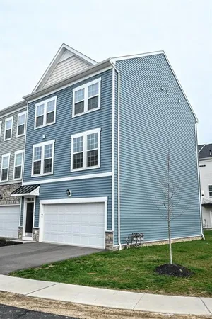 $399,999 | 202 Truth Circle, Harmony, PA 16037