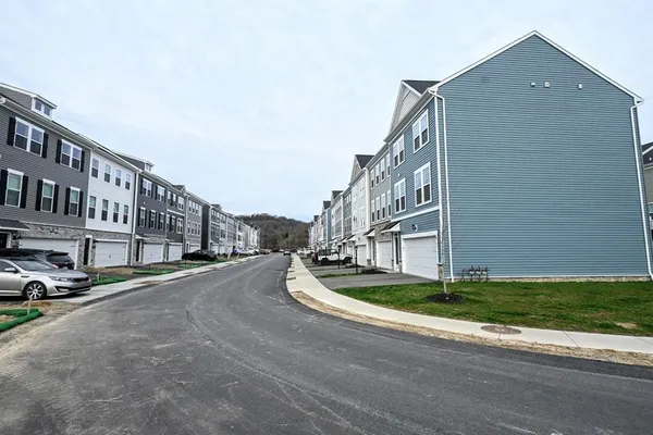 $399,999 | 202 Truth Circle, Harmony, PA 16037