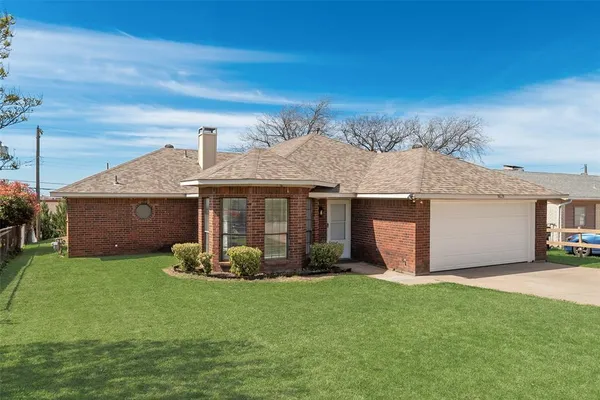 $2,300 | 9625 Cherry Street, Frisco, TX 75033