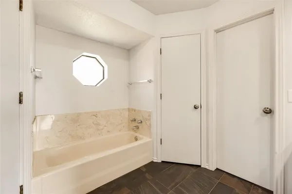 $2,300 | 9625 Cherry Street, Frisco, TX 75033