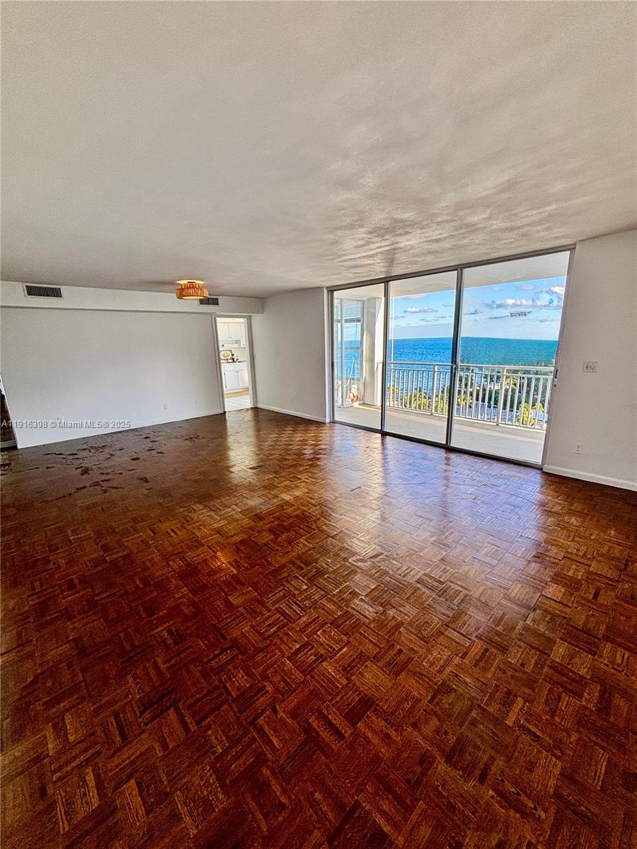 609 Ocean Drive, Unit 10H Key Biscayne, FL 33149 - Photo 12 of 21 a view of water heater room with window