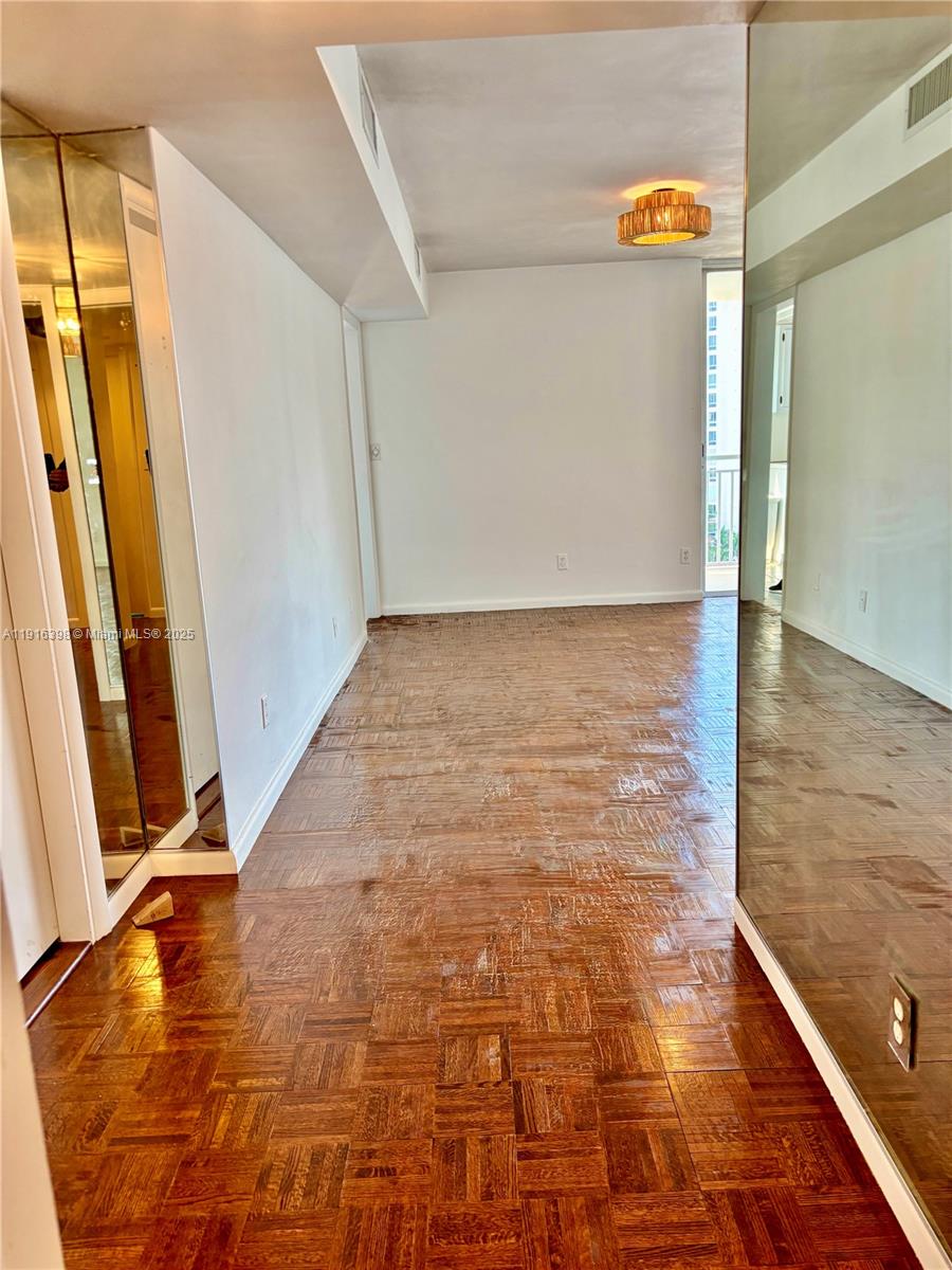 609 Ocean Drive, Unit 10H Key Biscayne, FL 33149 - Photo 14 of 21