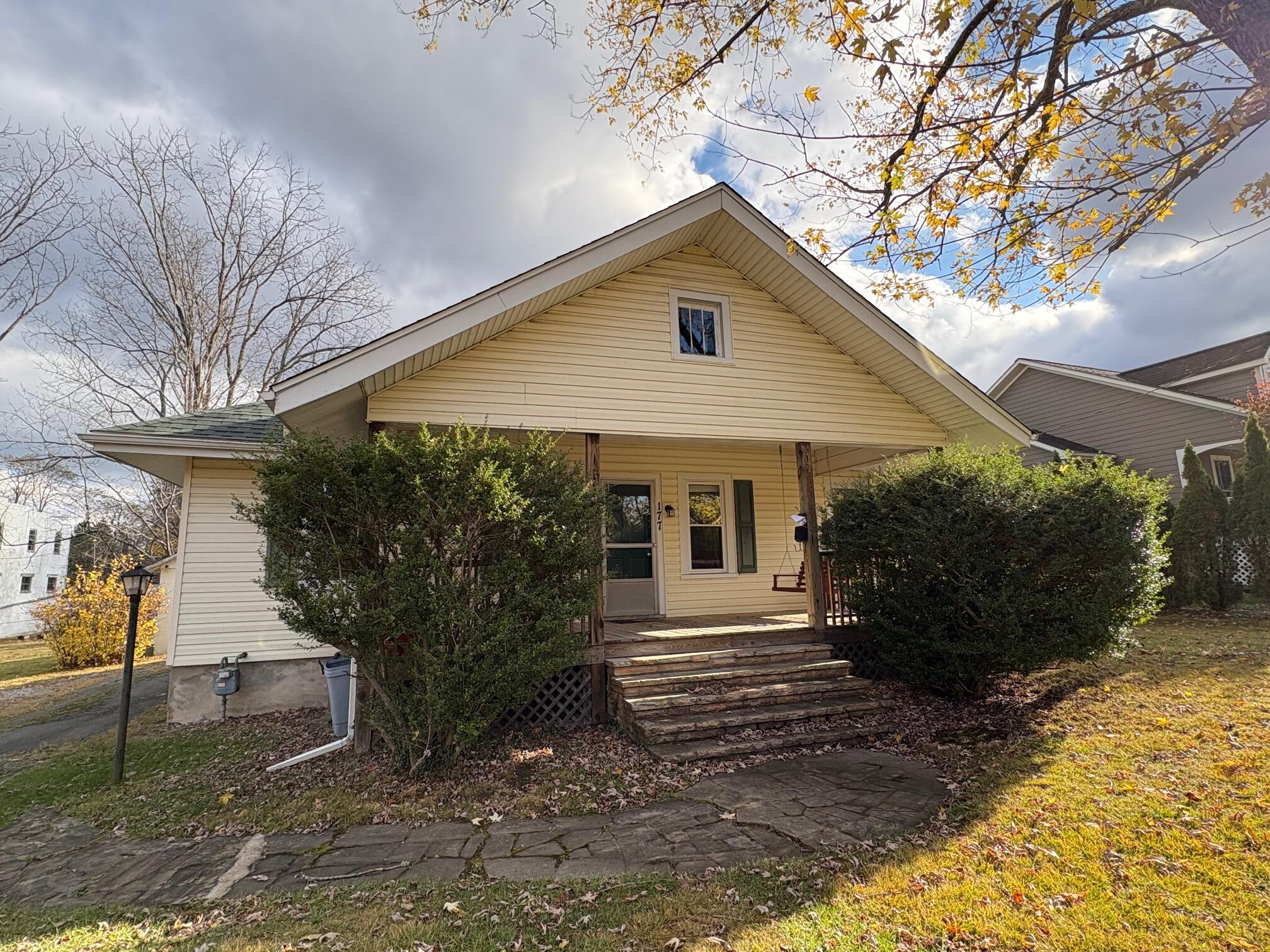 177 Lipps Road Lewisburg, WV 24901 - Photo 3 of 26 Gallery Image 3