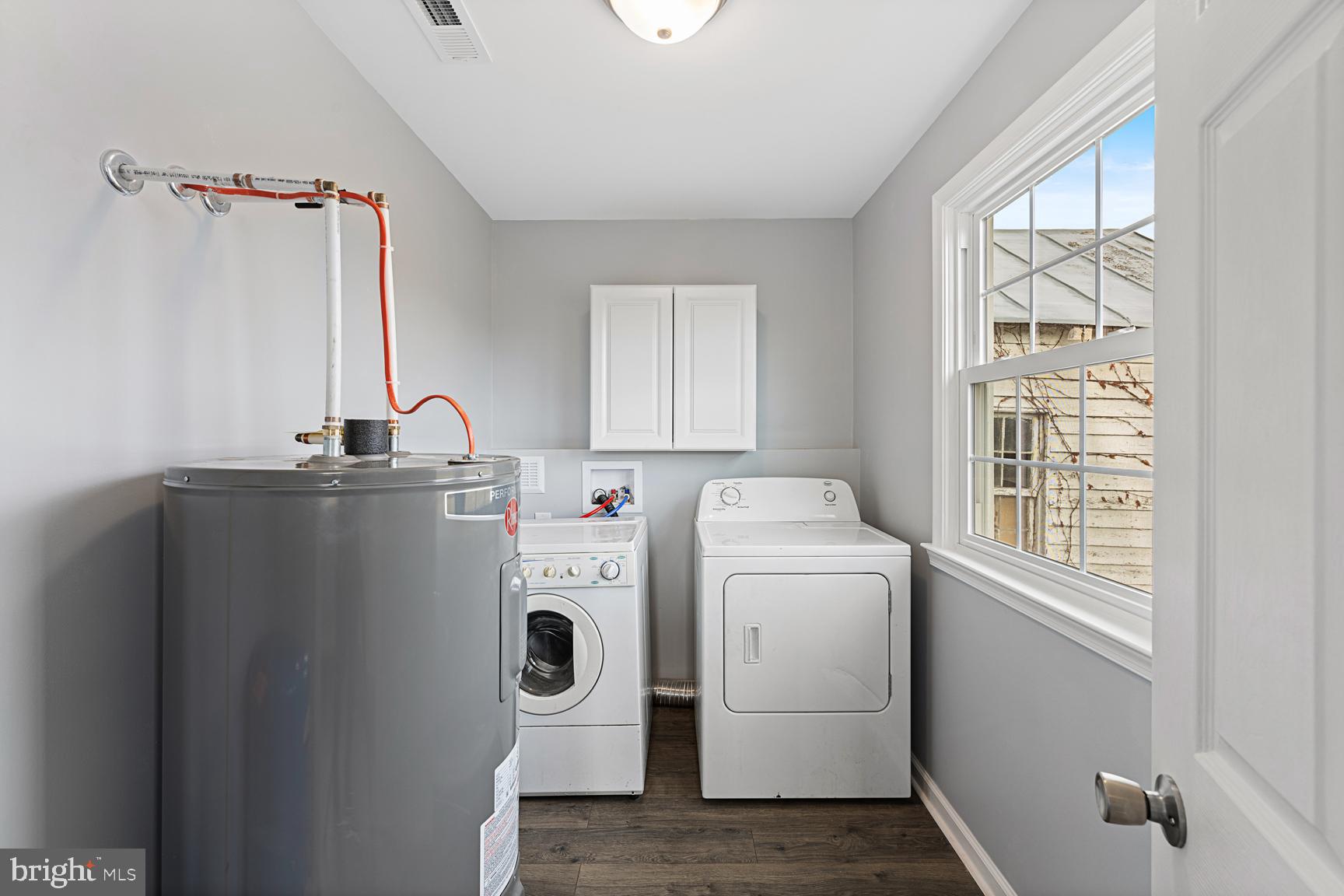 893 Turkey Knob Road Quicksburg, VA 22847 - Photo 13 of 56 Laundry/utility