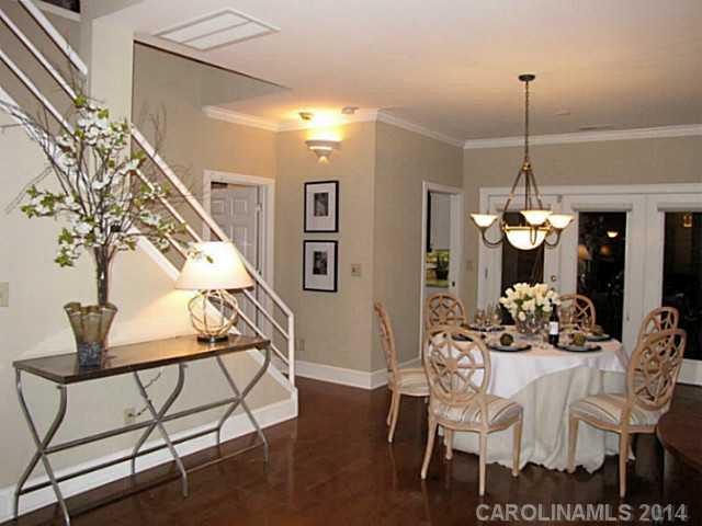 6029 Sharon Road, Unit 16 Charlotte, NC 28210 - Photo 3 of 16 Gallery Image 3