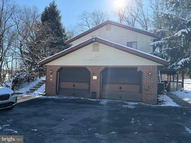 $399,000 | 128 Engletown Road, Honey Brook, PA 19344