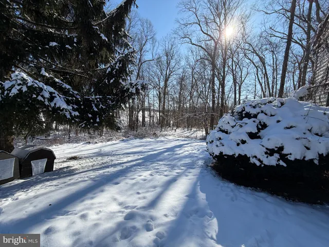 $399,000 | 128 Engletown Road, Honey Brook, PA 19344