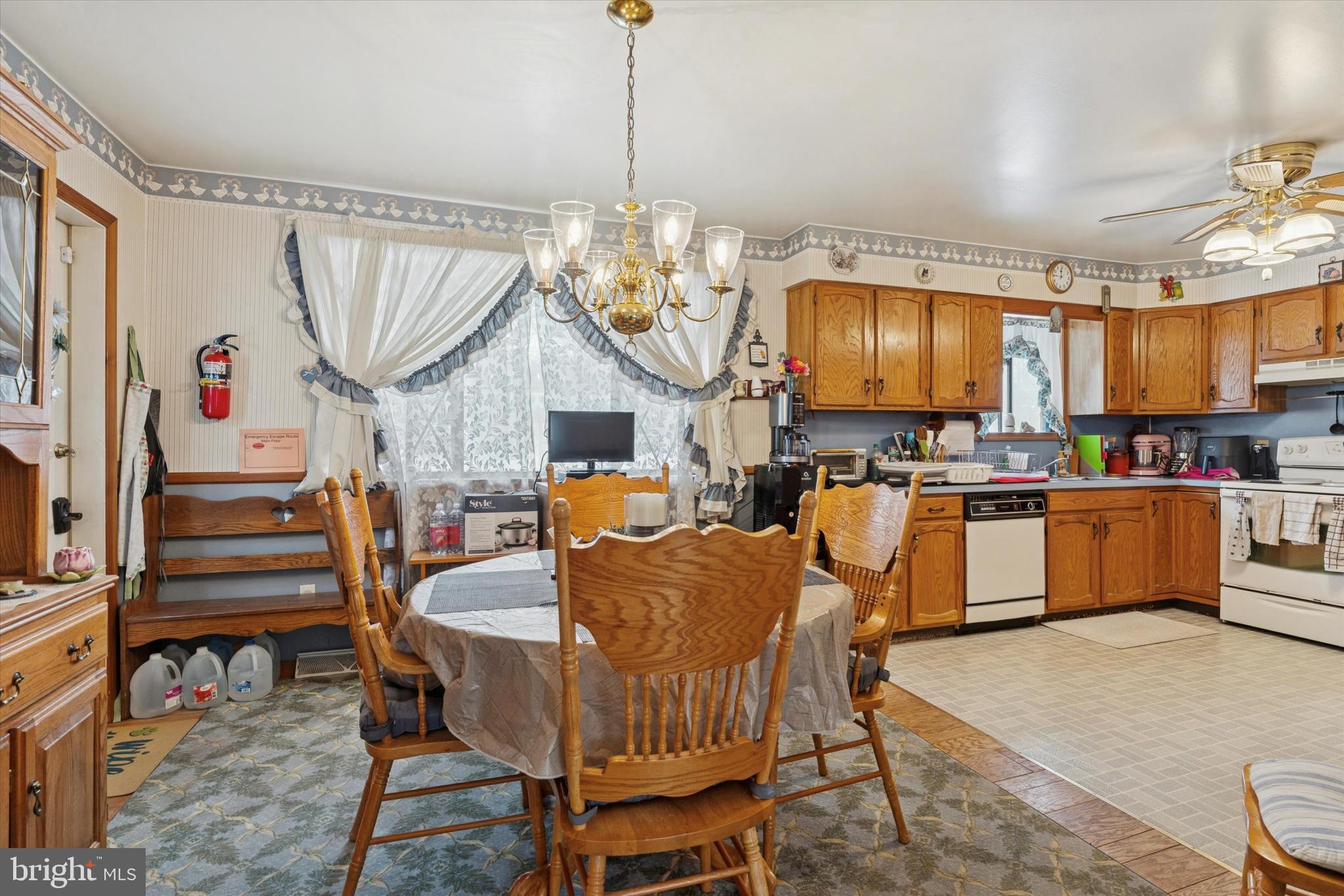 128 Engletown Road Honey Brook, PA 19344 - Photo 6 of 35