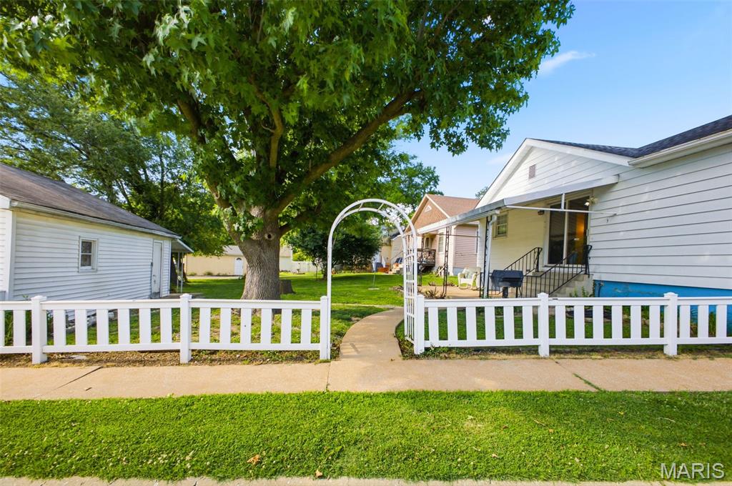 539 South Main Street Waterloo, IL 62298 - Photo 7 of 43