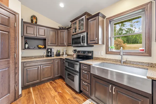 $599,900 | N19735 County Rd DD, Gale, WI 54630