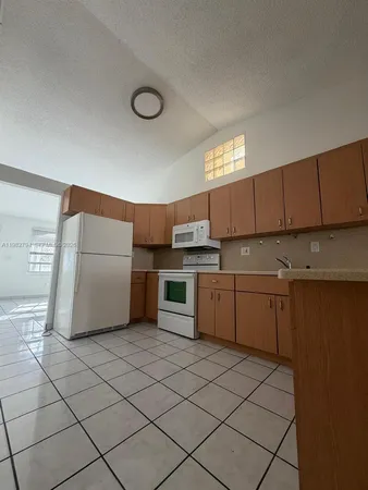 $3,000 | 5740 West 21st Court, Hialeah, FL 33016