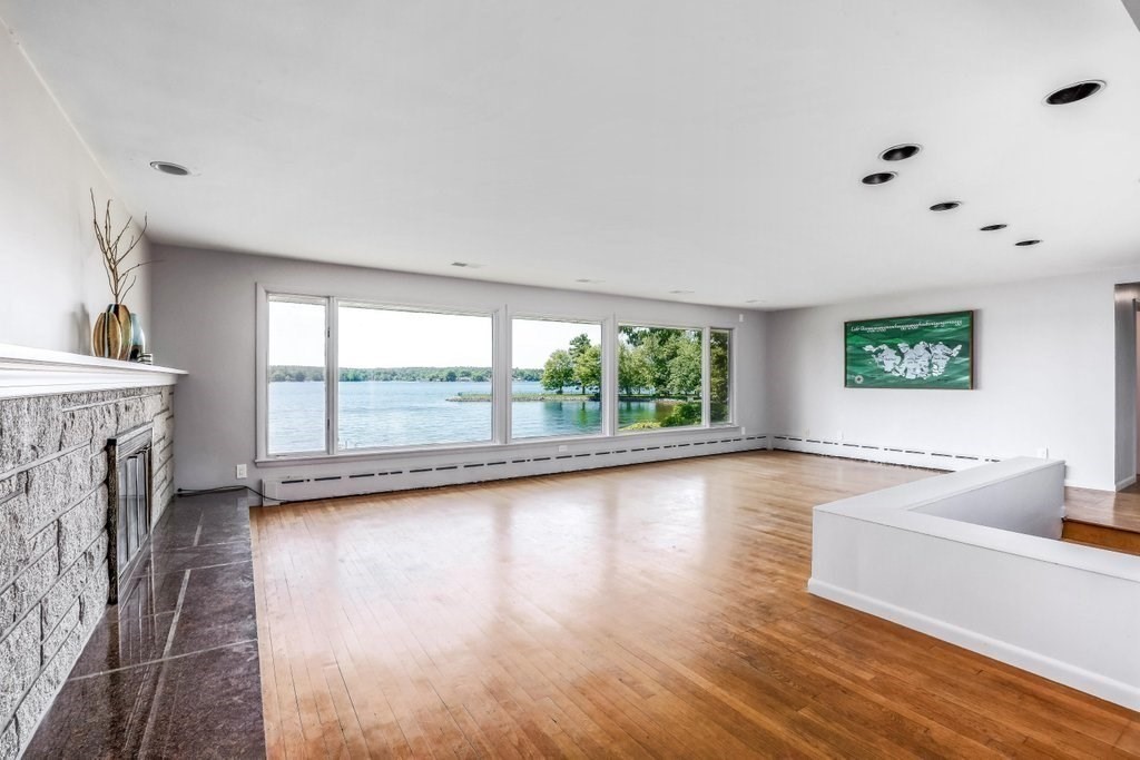 139 South Shore Road Webster, MA 01570 - Photo 13 of 41 Gallery Image 13