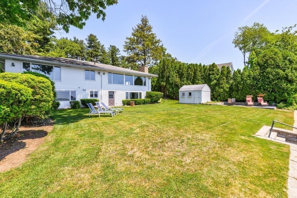 139 South Shore Road Webster, MA 01570 - Photo 8 of 41 Gallery Image 8