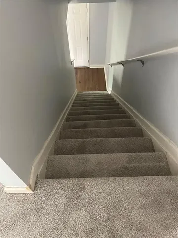 $2,300 | 38 Oxford Lane, Kingston, GA 30145