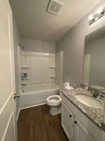 $2,300 | 38 Oxford Lane, Kingston, GA 30145