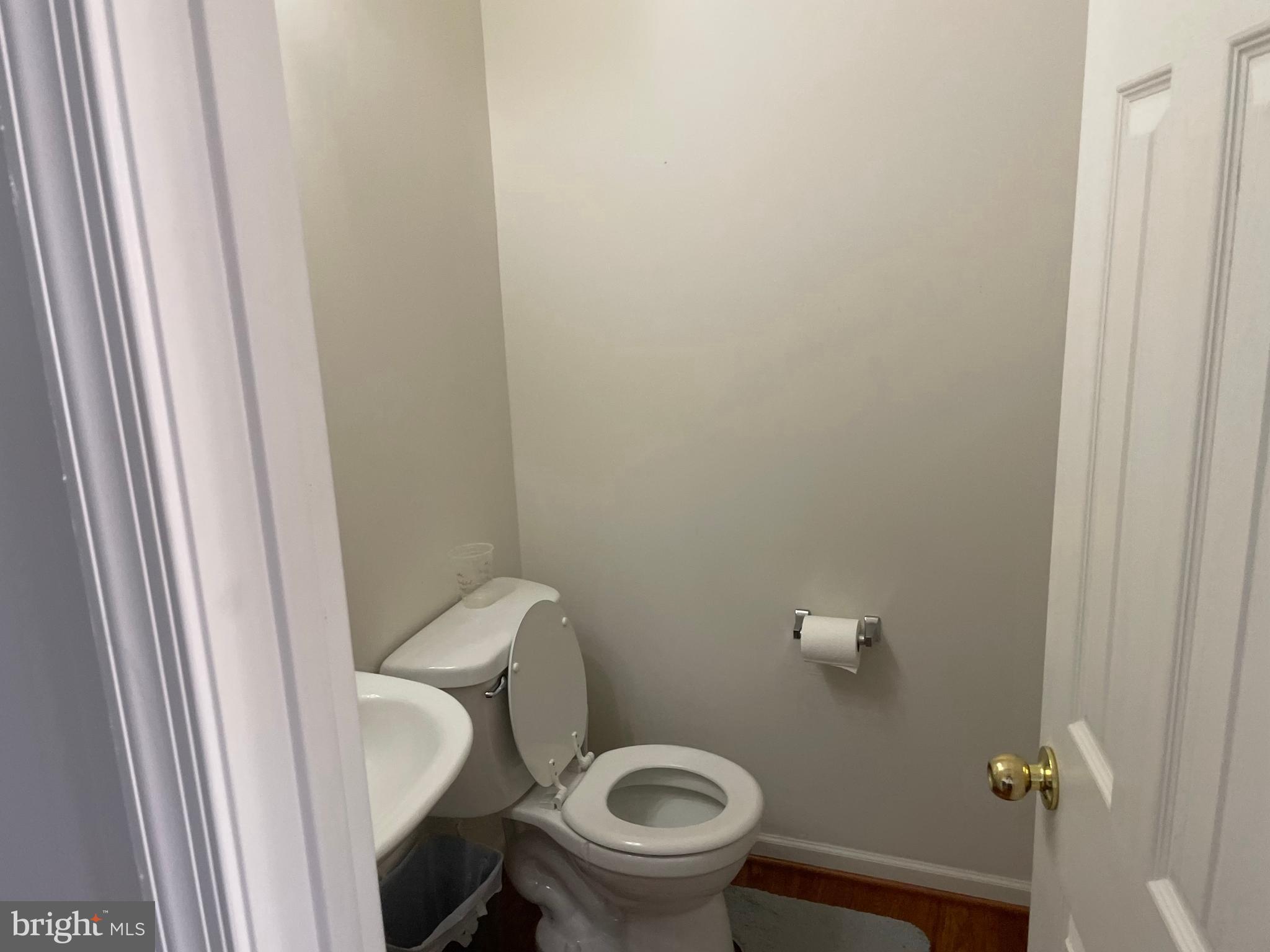 803 Middle River Road Baltimore, MD 21220 - Photo 22 of 27