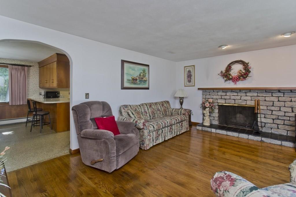 1057 Granby Road Chicopee, MA 01020 - Photo 9 of 18 Gallery Image 9