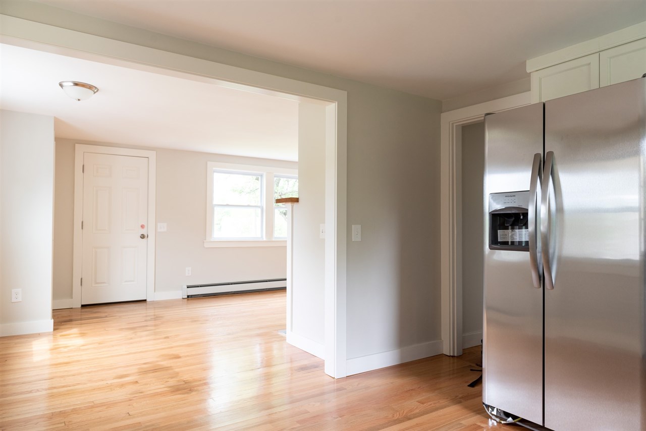 34 Stevenson Road Kittery, ME 03904 - Photo 4 of 12