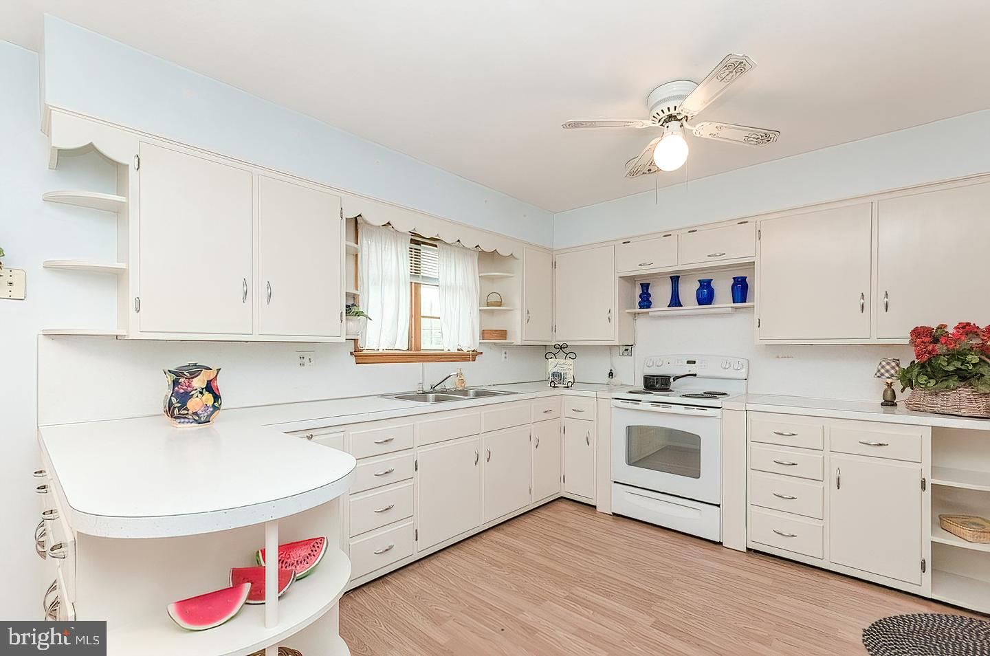 1973 Valley Road Berkeley Springs, WV 25411 - Photo 21 of 51 Gallery Image 21