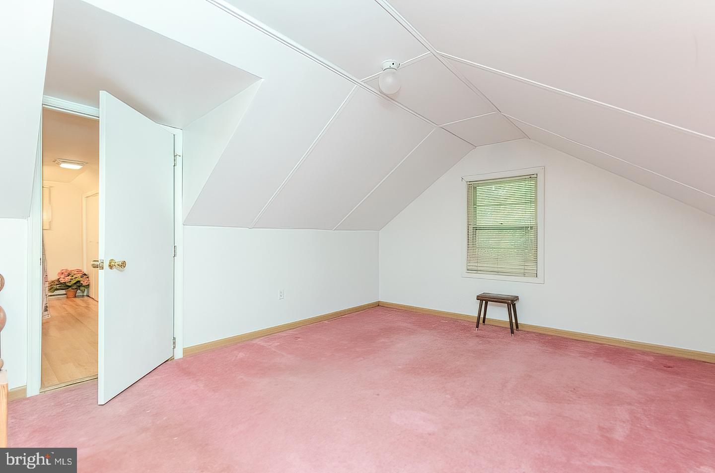1973 Valley Road Berkeley Springs, WV 25411 - Photo 35 of 51 Gallery Image 35