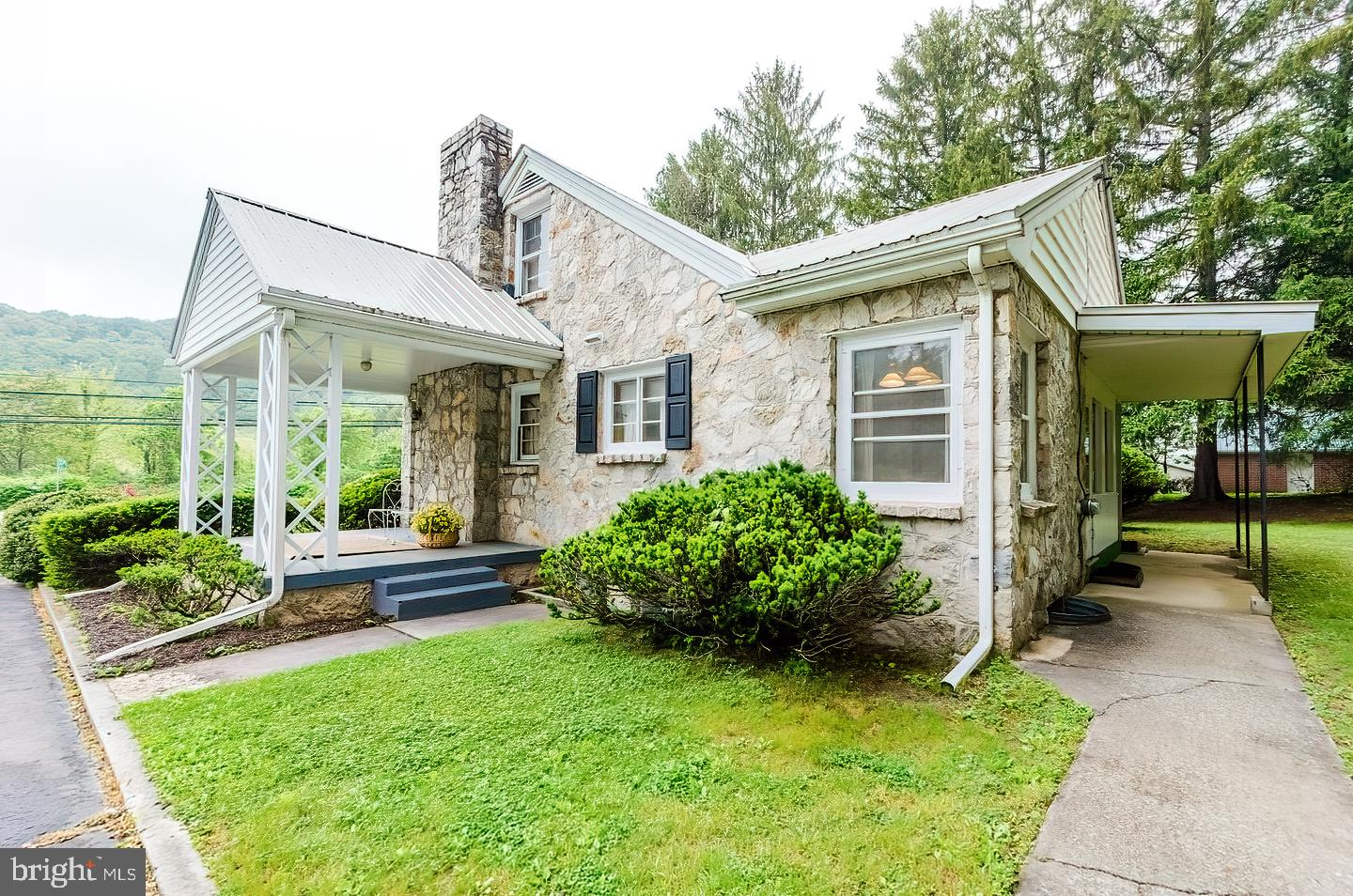 1973 Valley Road Berkeley Springs, WV 25411 - Photo 47 of 51 Gallery Image 47