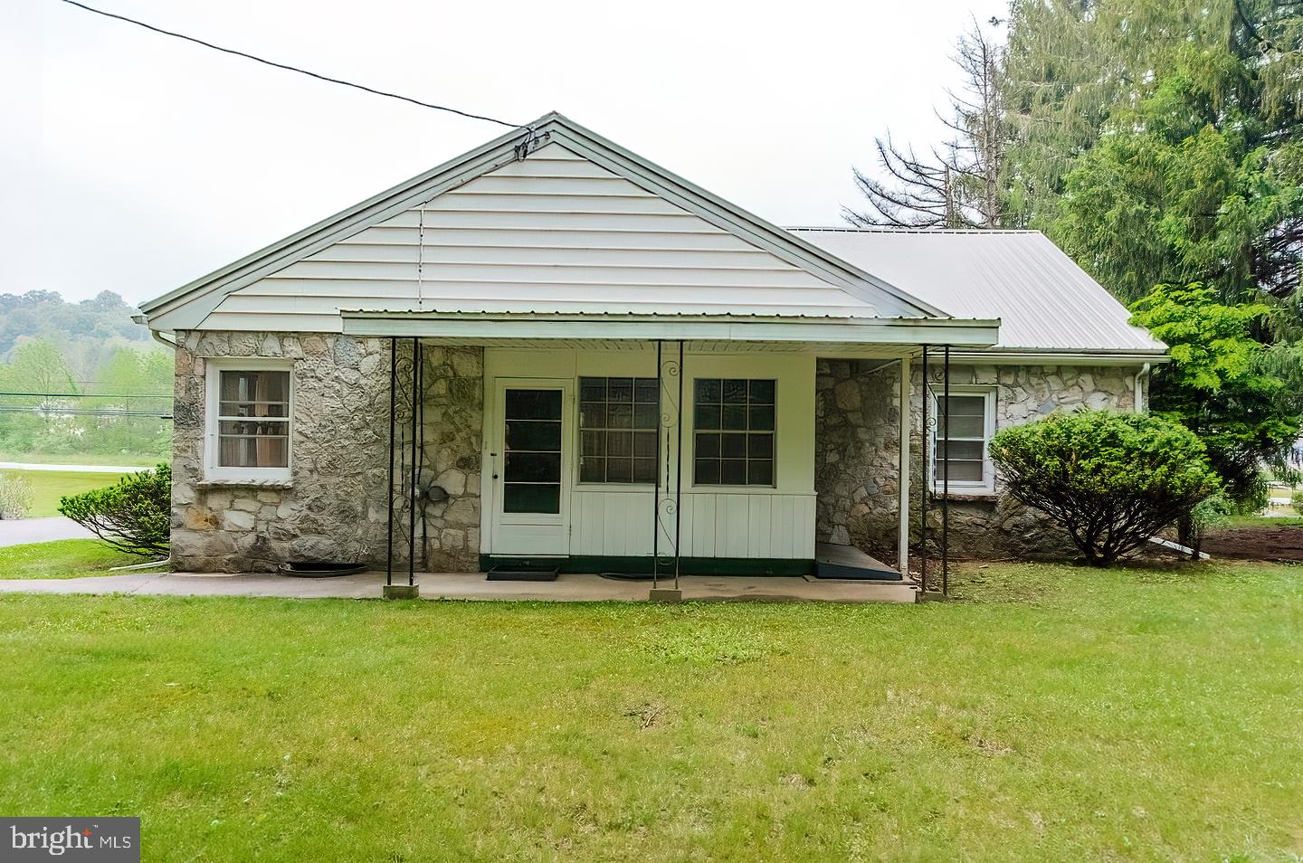 1973 Valley Road Berkeley Springs, WV 25411 - Photo 48 of 51 Gallery Image 48