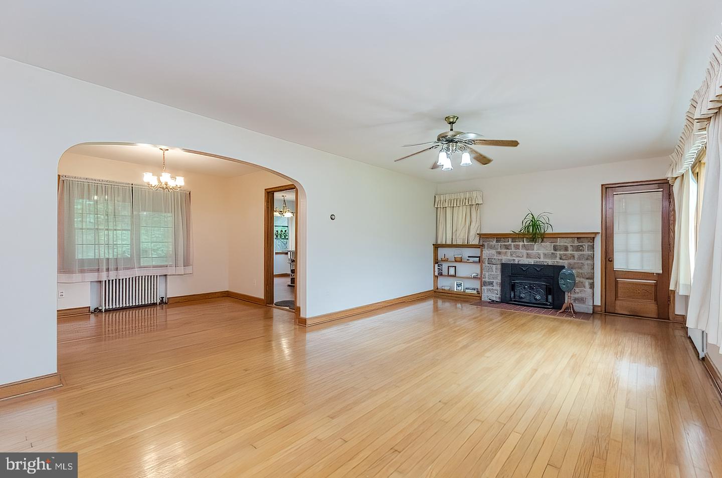 1973 Valley Road Berkeley Springs, WV 25411 - Photo 6 of 51 Gallery Image 6