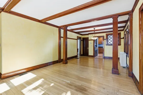 a view of an entryway