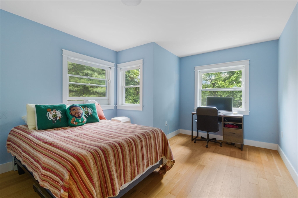76 Thesda Street Arlington, MA 02474 - Photo 21 of 35