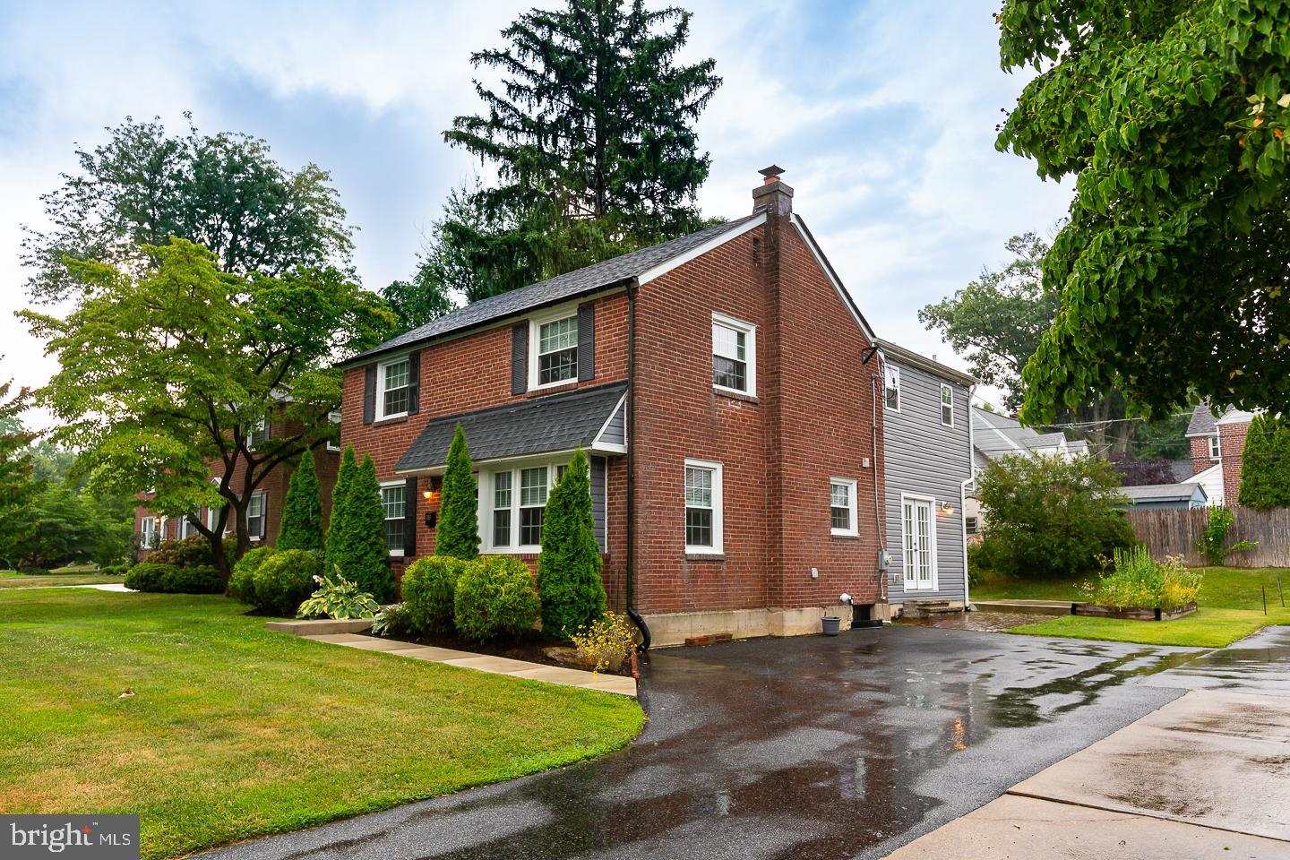 606 Covington Road Havertown, PA 19083 - Photo 2 of 37