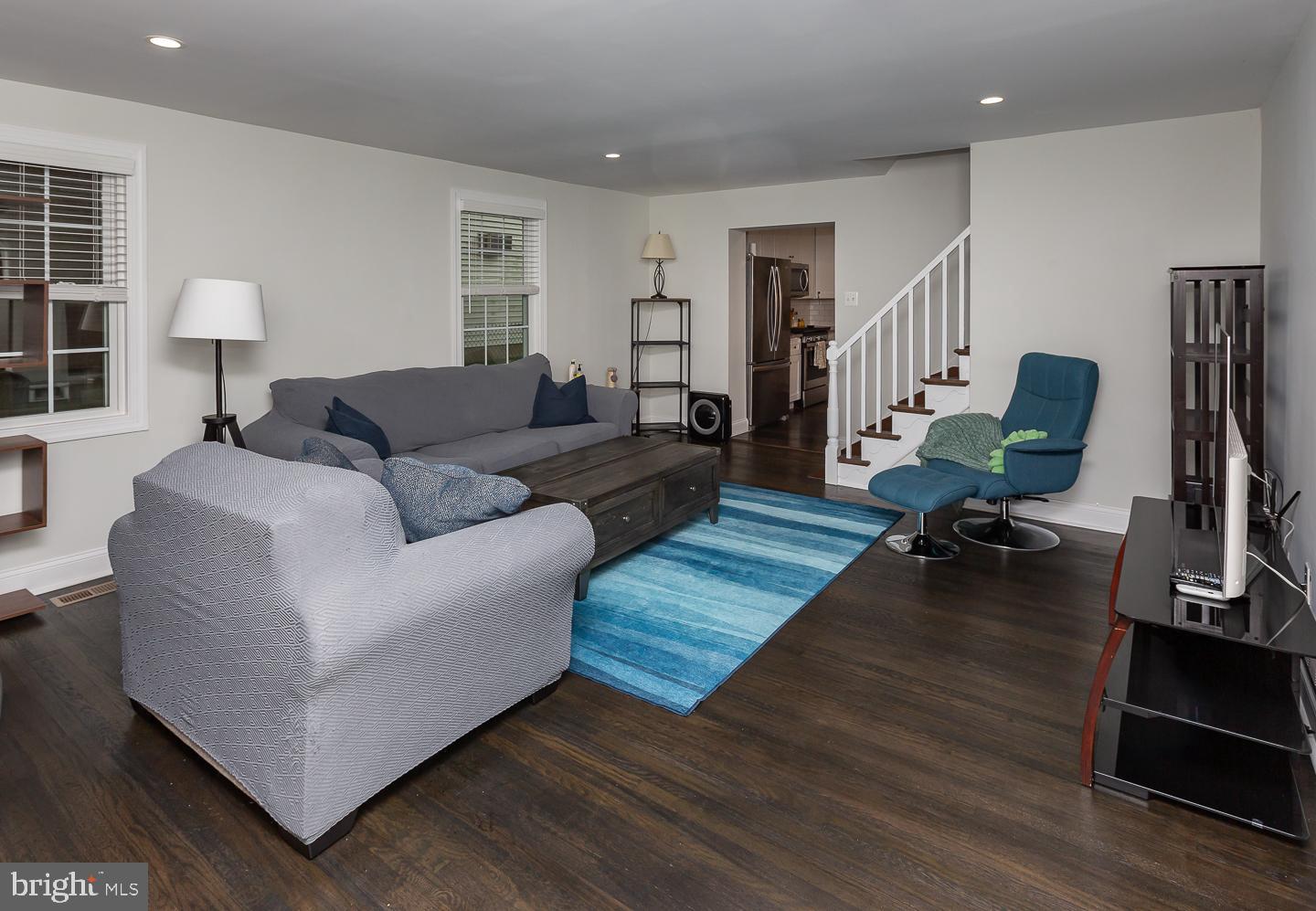 606 Covington Road Havertown, PA 19083 - Photo 3 of 37