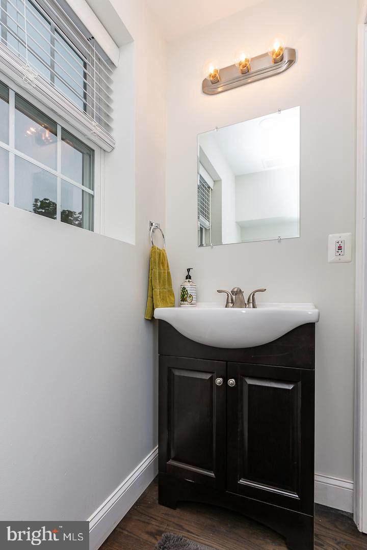 606 Covington Road Havertown, PA 19083 - Photo 9 of 37