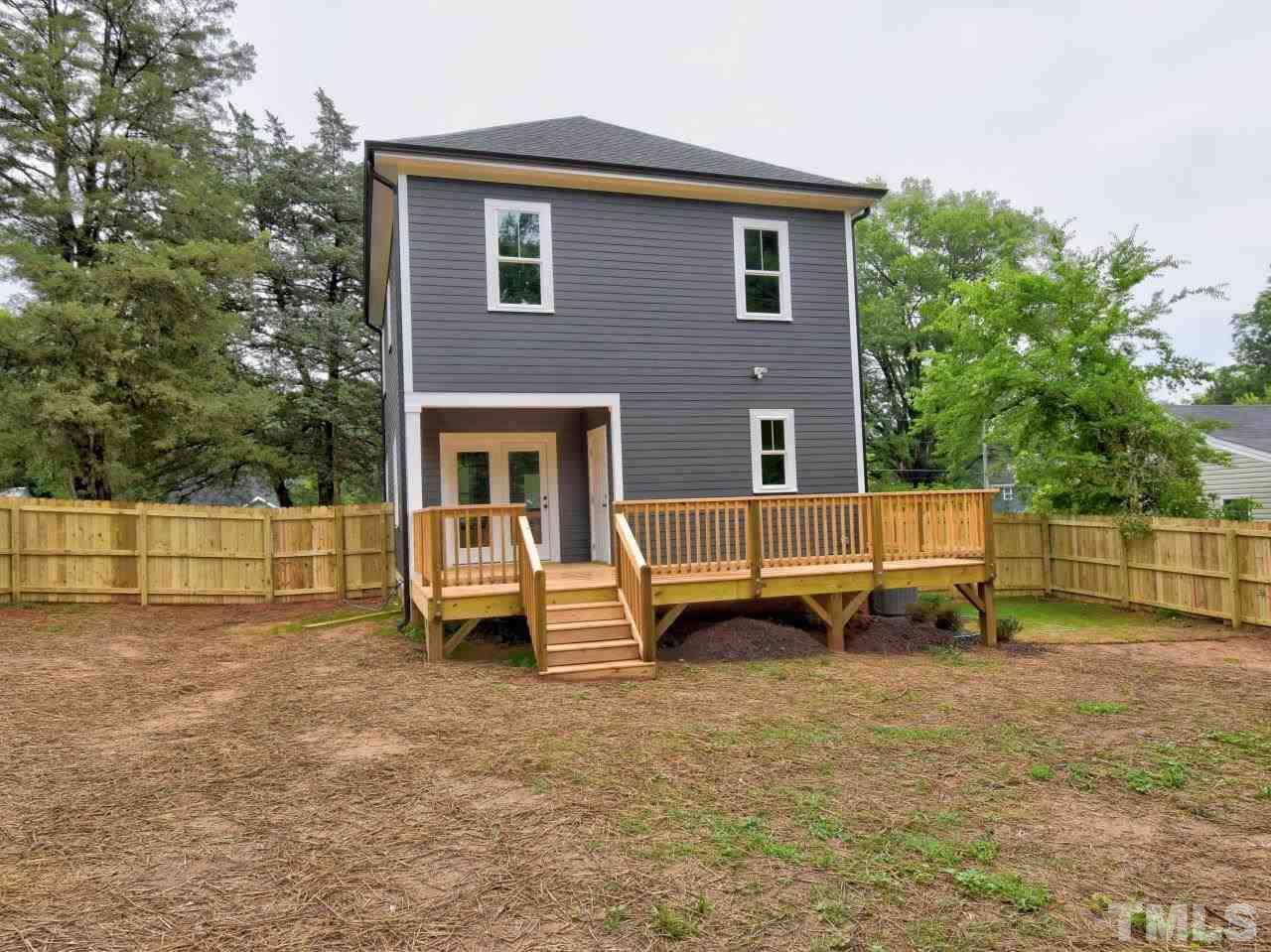 2512 Newbold Street Raleigh, NC 27603 - Photo 3 of 27