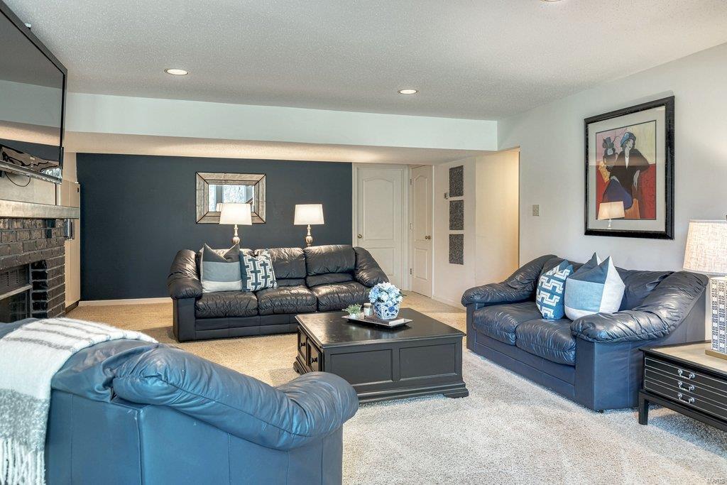 268 Ashdown Forest Weldon Spring, MO 63304 - Photo 33 of 48