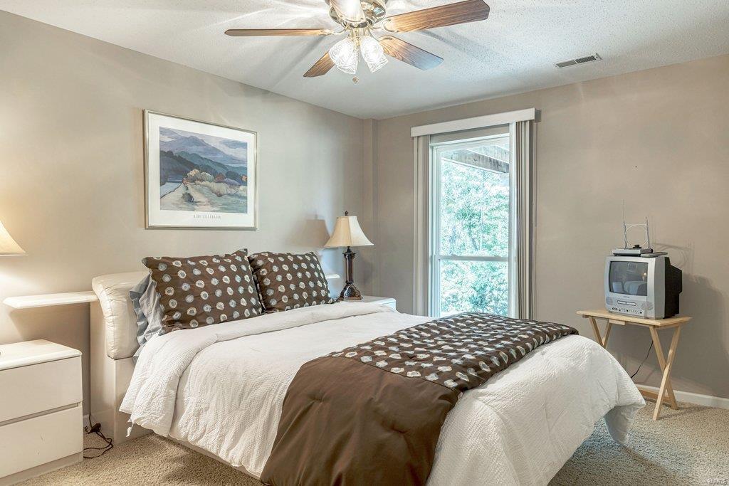 268 Ashdown Forest Weldon Spring, MO 63304 - Photo 37 of 48