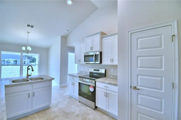 $374,199 | 4429 Juneberry Drive, Auburndale, FL 33823