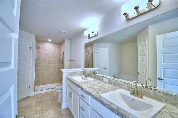 $374,199 | 4429 Juneberry Drive, Auburndale, FL 33823