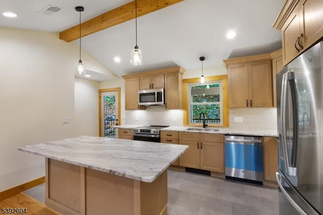 $449,000 | 1 S Trail, Branchville, NJ 07826