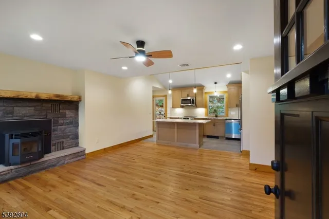 $449,000 | 1 S Trail, Branchville, NJ 07826