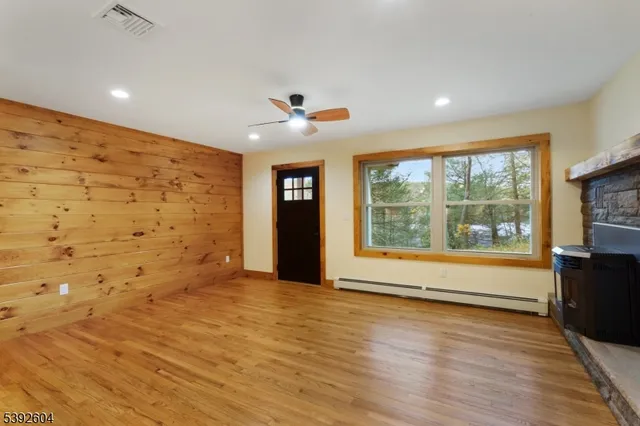 $449,000 | 1 S Trail, Branchville, NJ 07826